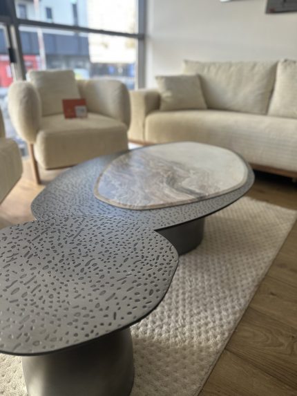 Ruffles silver okrugli stol